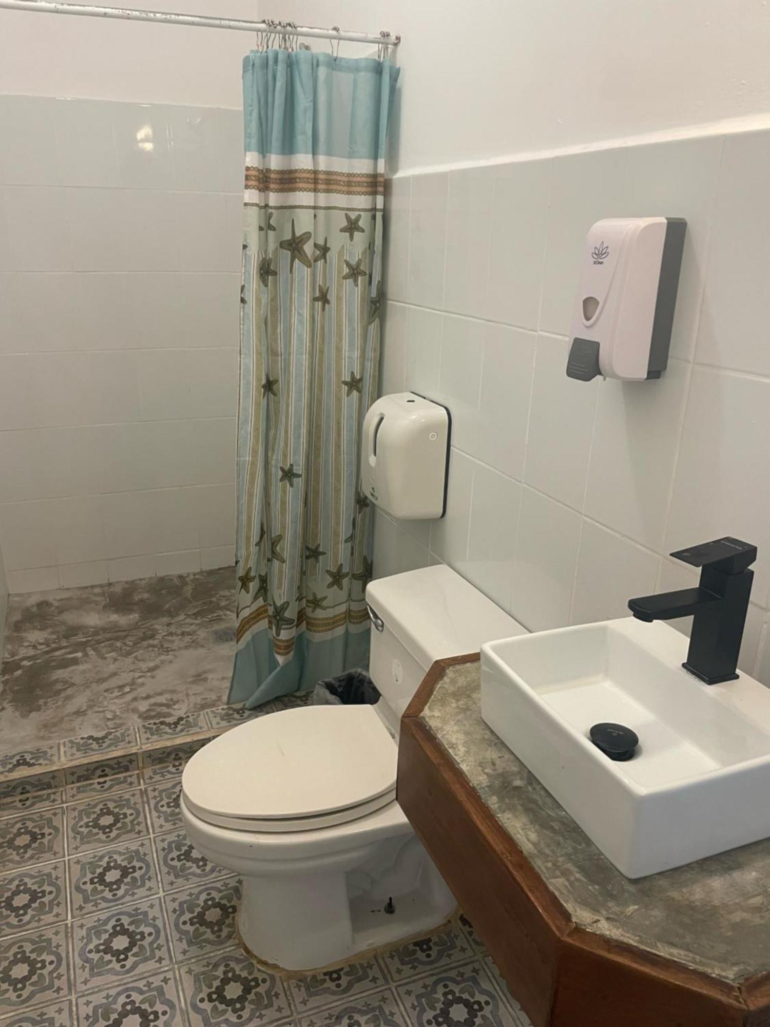 Hotel Carey Pedasi Town 外观 照片